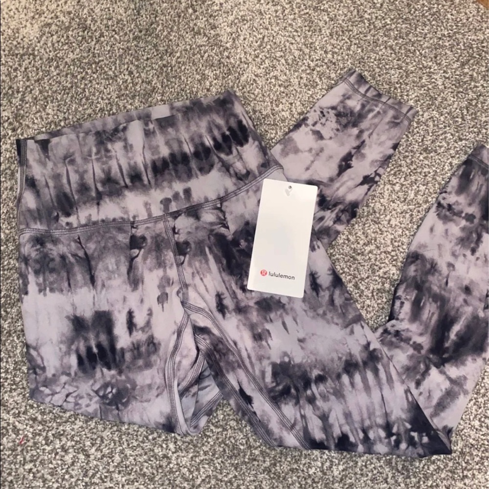 NWT Lululemon leggings